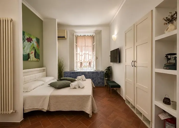 Trastevere Riari Loft Apartment